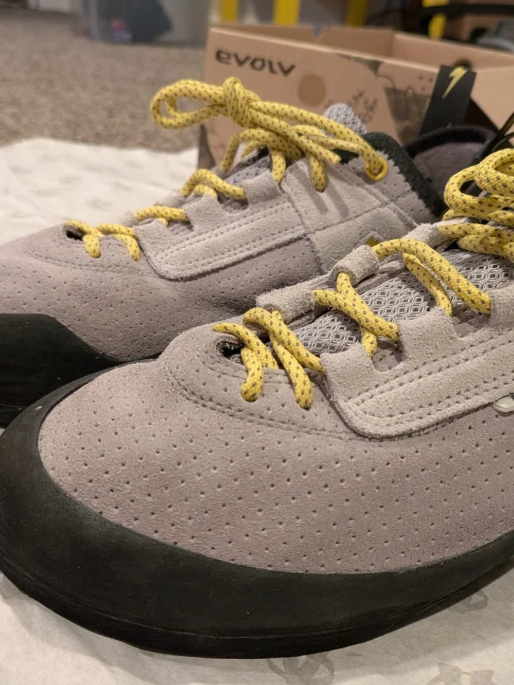 EVOLV - Defy - Lace Climbing Shoe US 11.5 - EU45 - Climb / Rock Climb Gym
